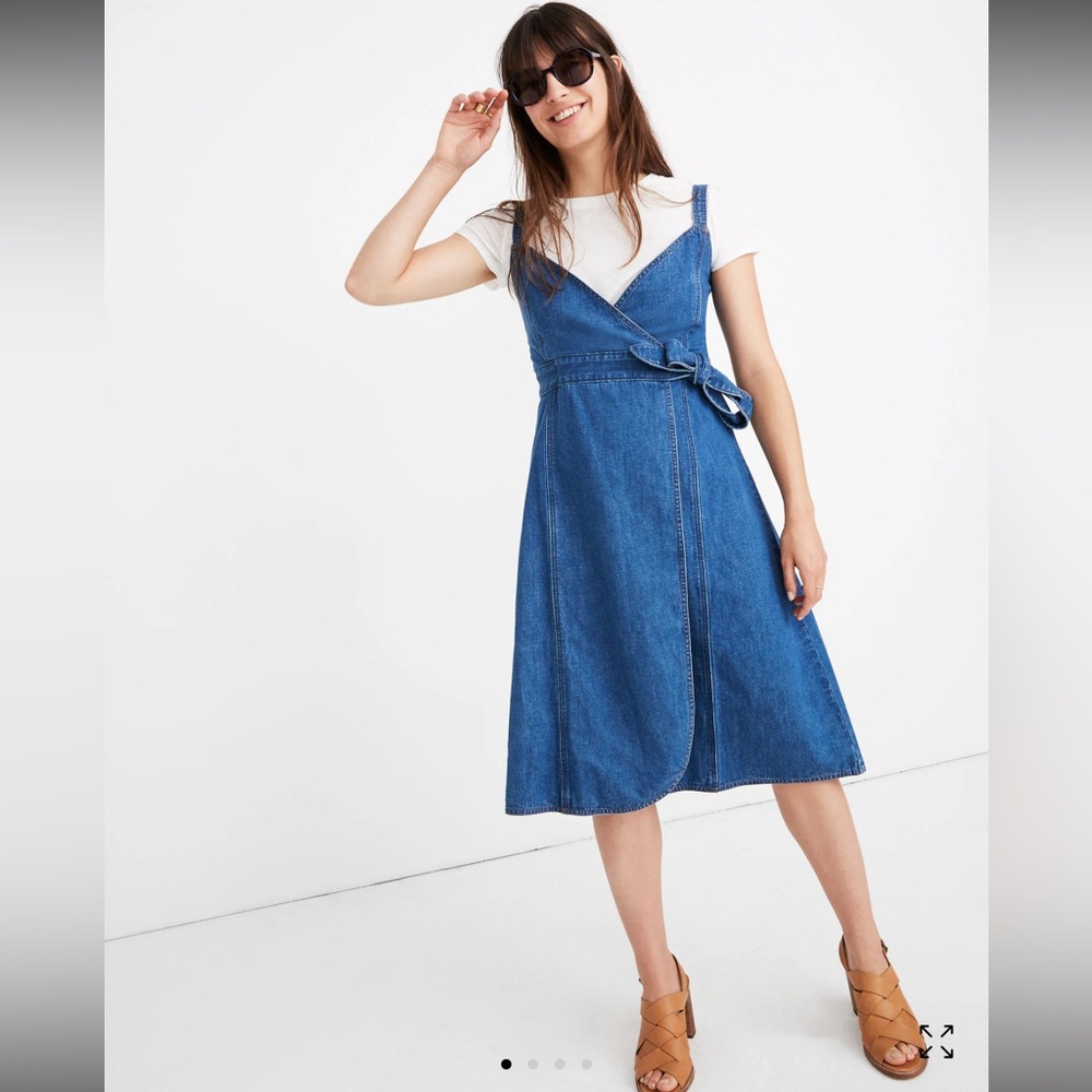 Madewell Denim Wrap Dress Maelin Wash color size 0